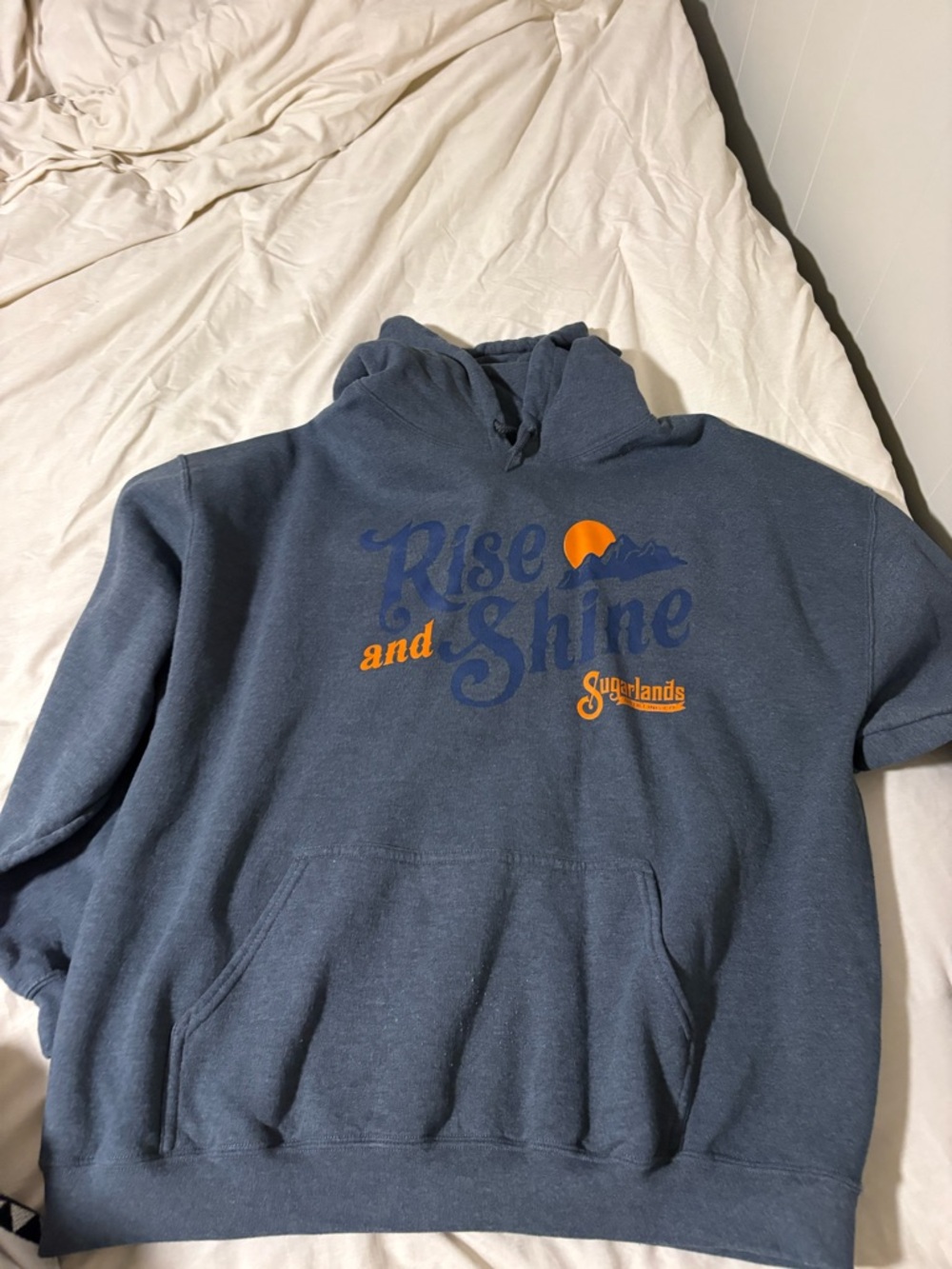 Gildan Heavy Blend Hoodie in Dark Gray